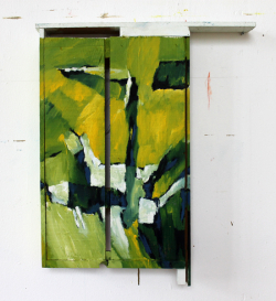 Hellgrüner Kasten / 95x43 cm / Acryl auf Holz